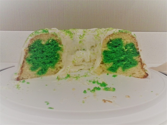 Shamrock Cake